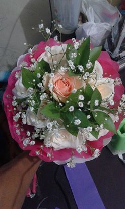 Bunga Tangan Valentine  Wonosobo 