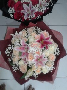 Hand Bouquet Murah di Makassar