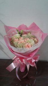 Hand Bouquet Murah di Sorendiweri