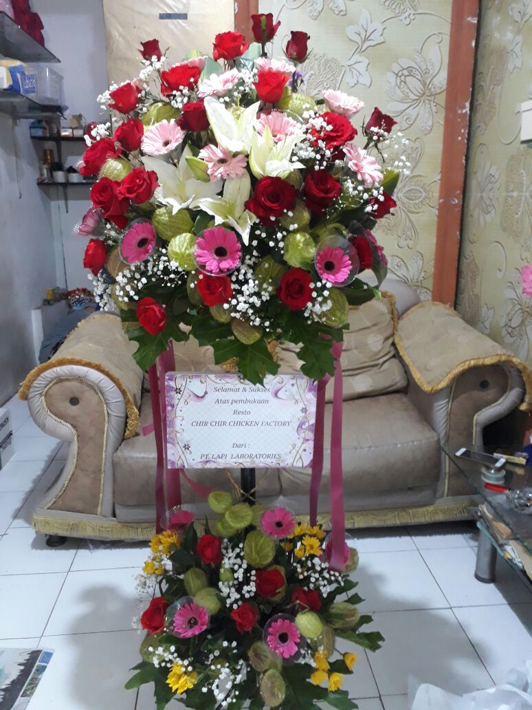 Standing Flower di Sinjai 