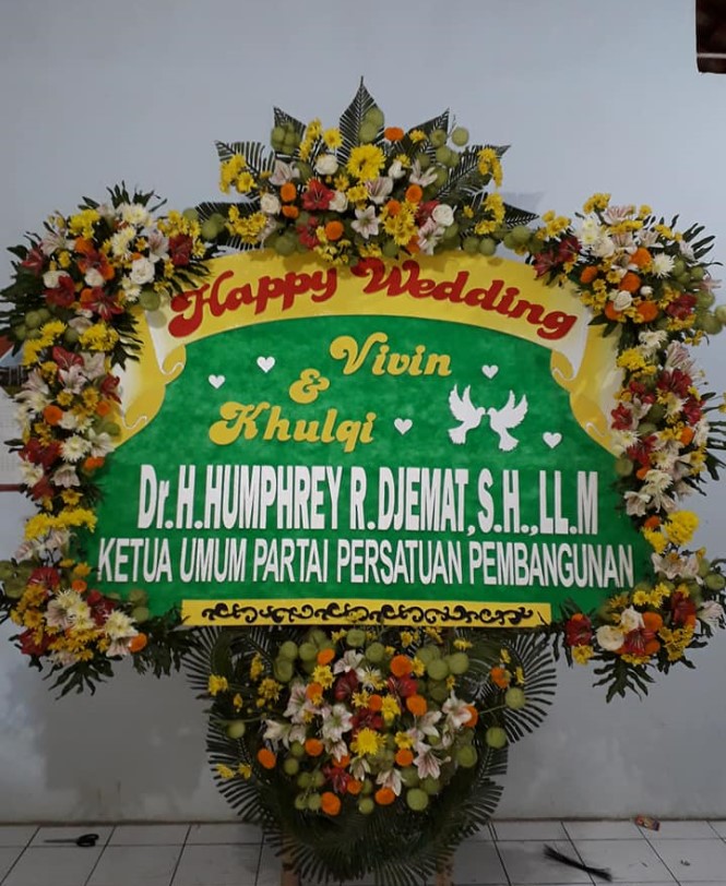 Kirim Papan Bunga Pernikahan kota Palangkaraya