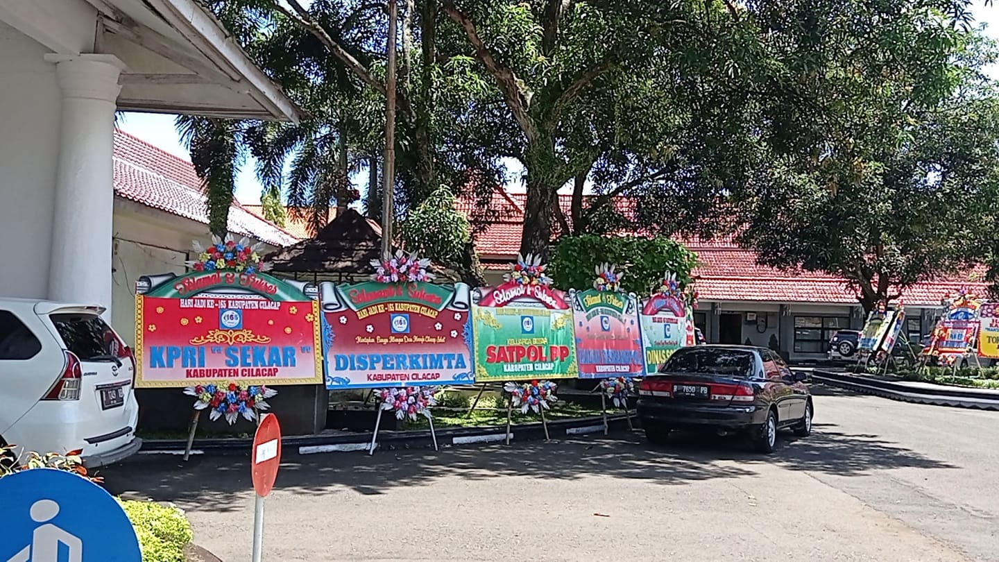 Papan Bunga Untuk HUT Tanjung Redeb