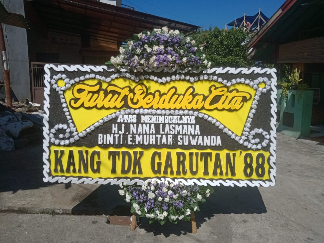  Papan Bunga di Subang